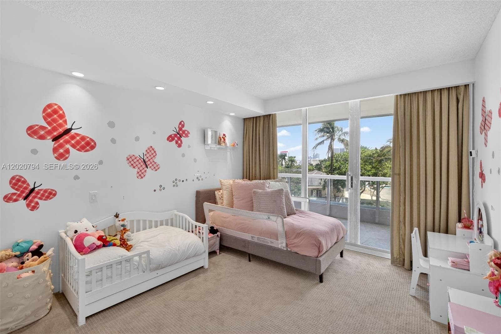 21205 Yacht Club Dr # 605, Aventura FL 33180 — 38