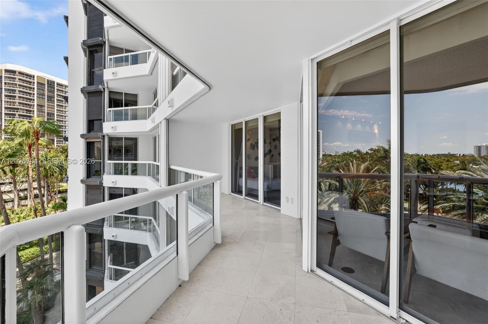 21205 Yacht Club Dr # 605, Aventura FL 33180 — 10