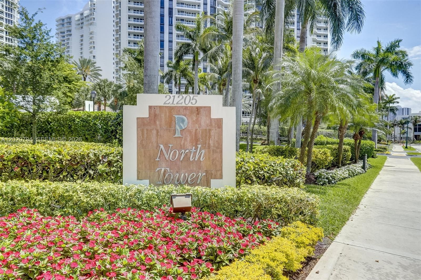 21205 Yacht Club Dr # 605, Aventura FL 33180 — 41