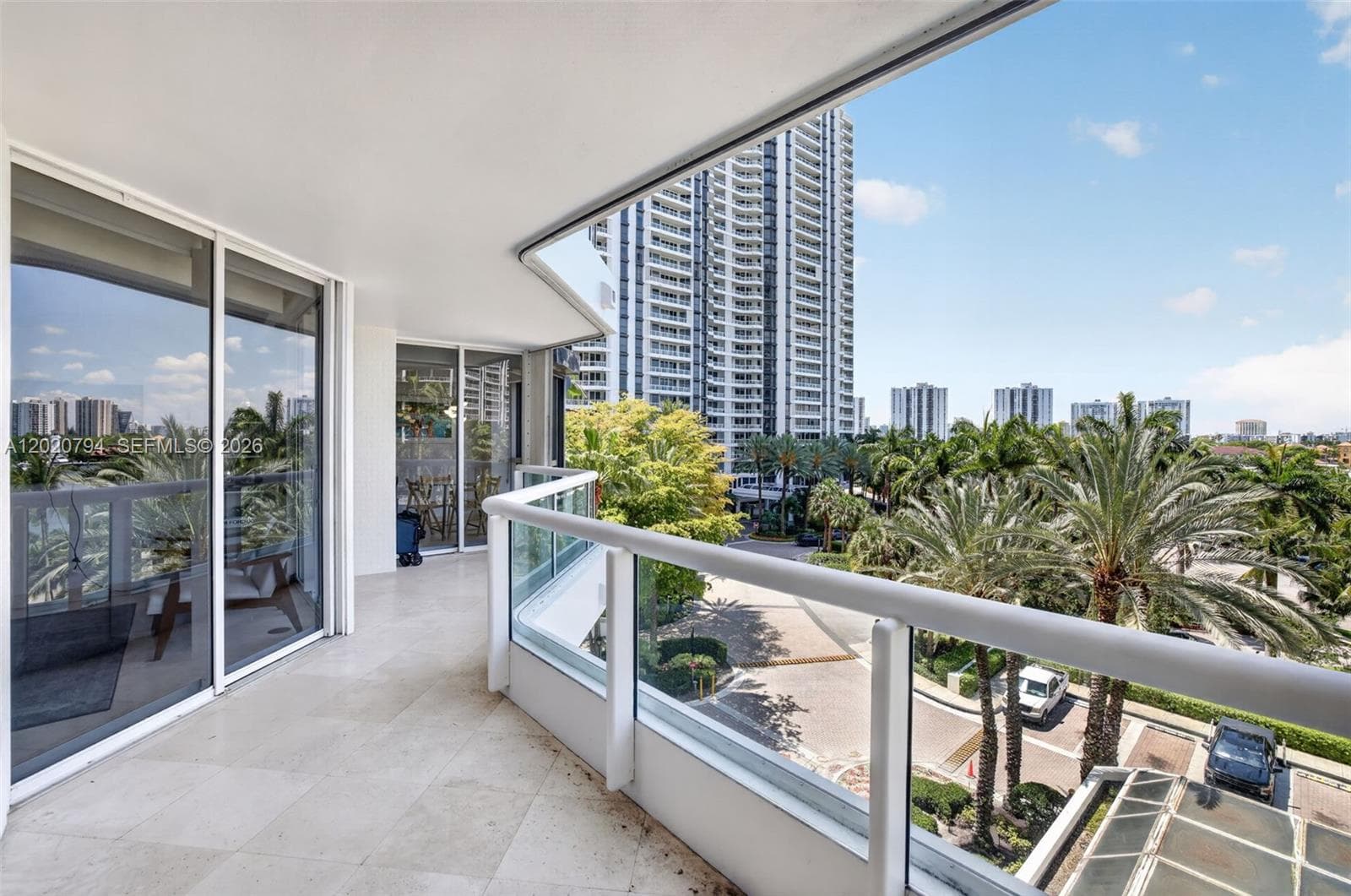 21205 Yacht Club Dr # 605, Aventura FL 33180 — 8