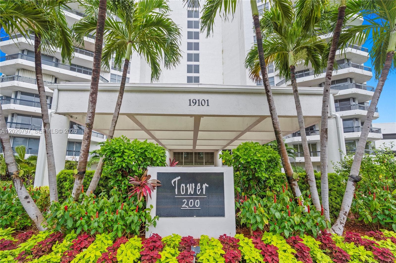 19101 NE 36th Ct # 402, Aventura FL 33180 — 50