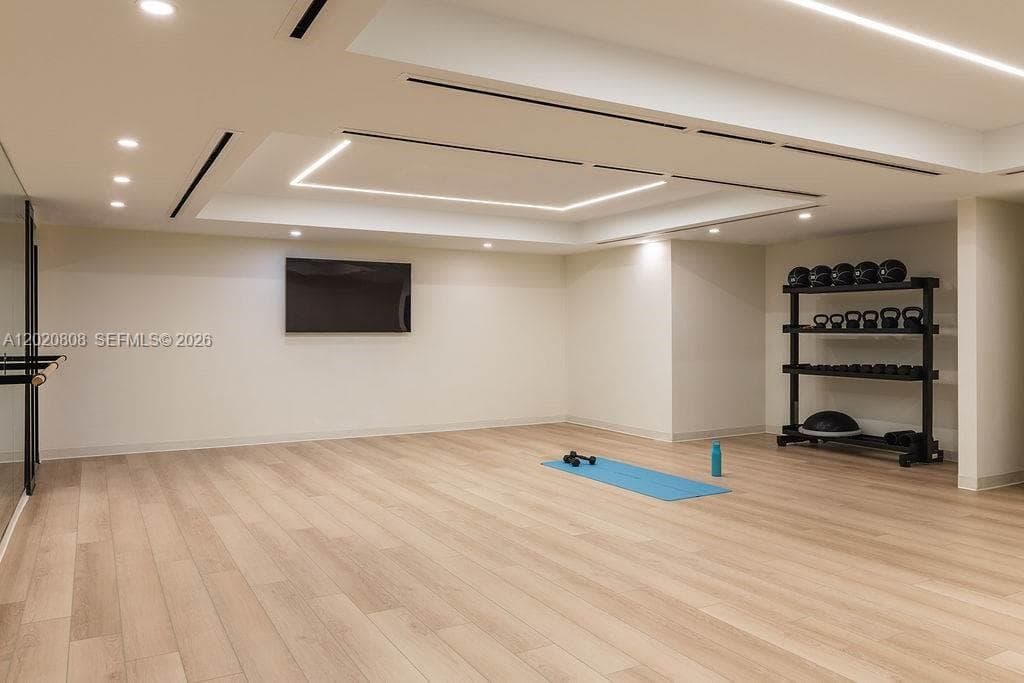 225 N Miami Ave # 2810, Miami FL 33128 — 14