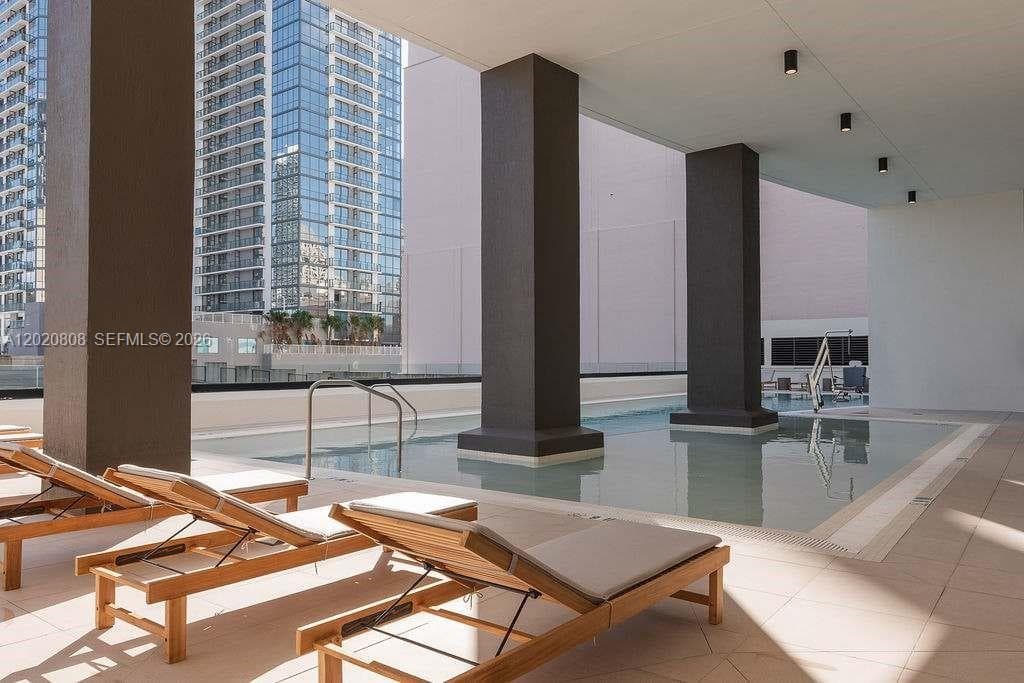225 N Miami Ave # 2810, Miami FL 33128 — 15