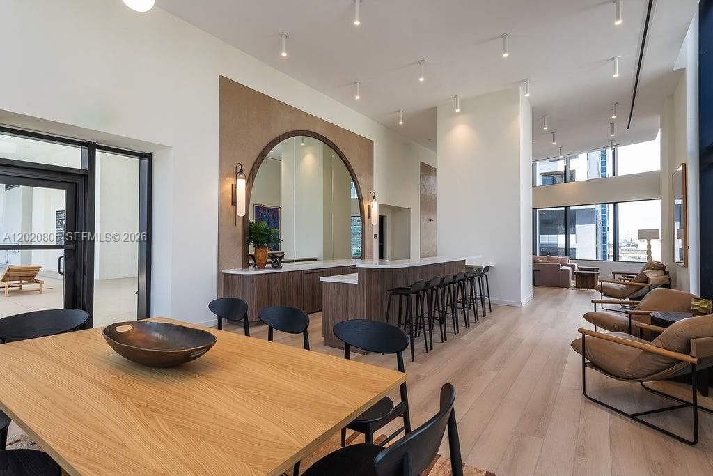225 N Miami Ave # 2810, Miami FL 33128 — 19