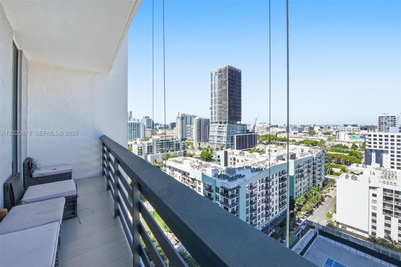 460 NE 28th St # 1801, Miami FL 33137 — 13