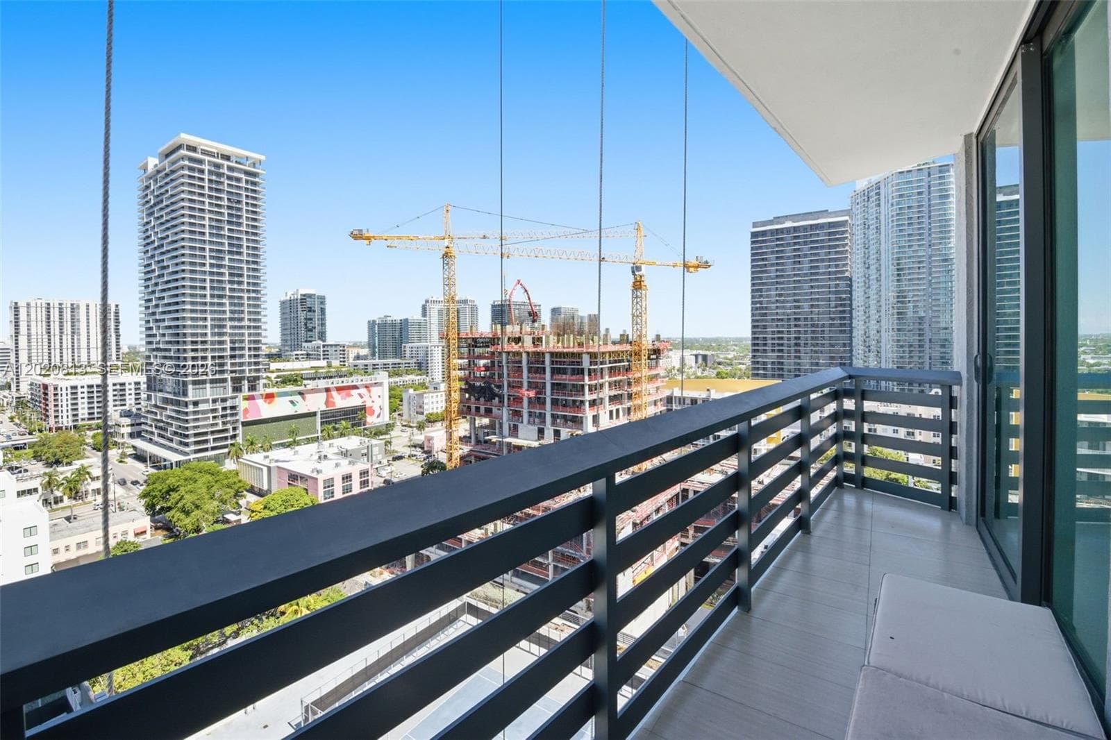 460 NE 28th St # 1801, Miami FL 33137 — 18