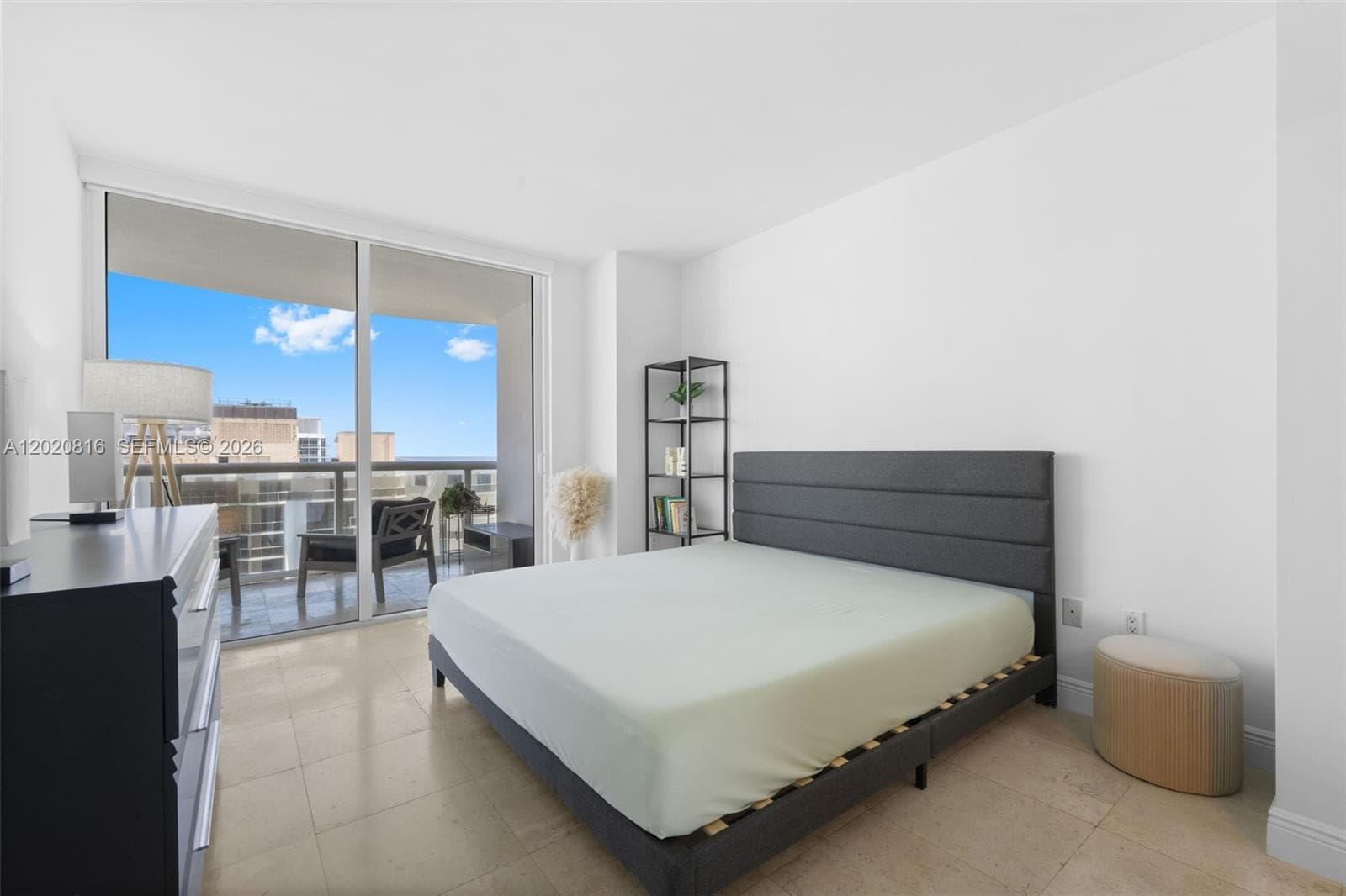 6365 Collins Ave # 1909, Miami Beach FL 33141 — 14