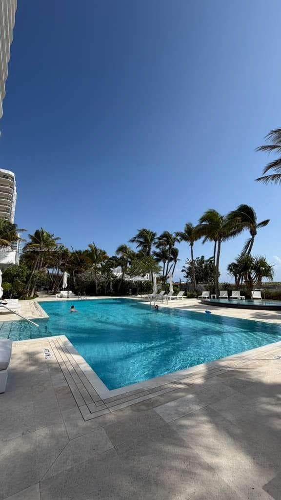 6365 Collins Ave # 1909, Miami Beach FL 33141 — 41