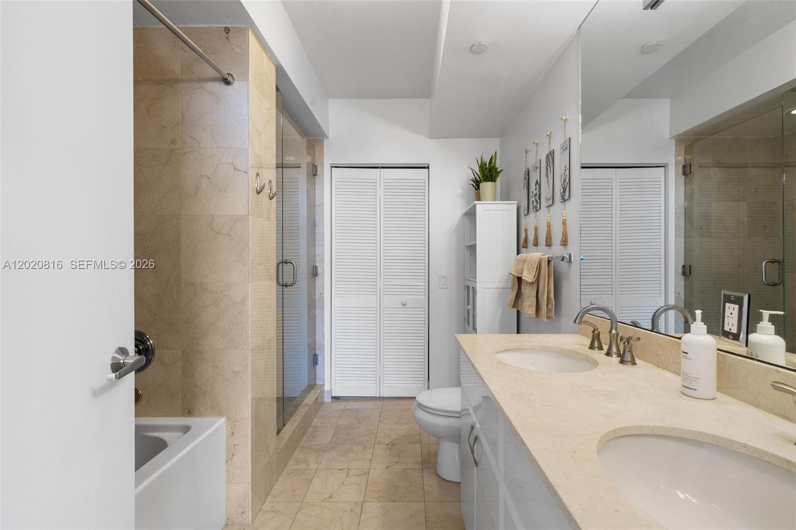 6365 Collins Ave # 1909, Miami Beach FL 33141 — 18