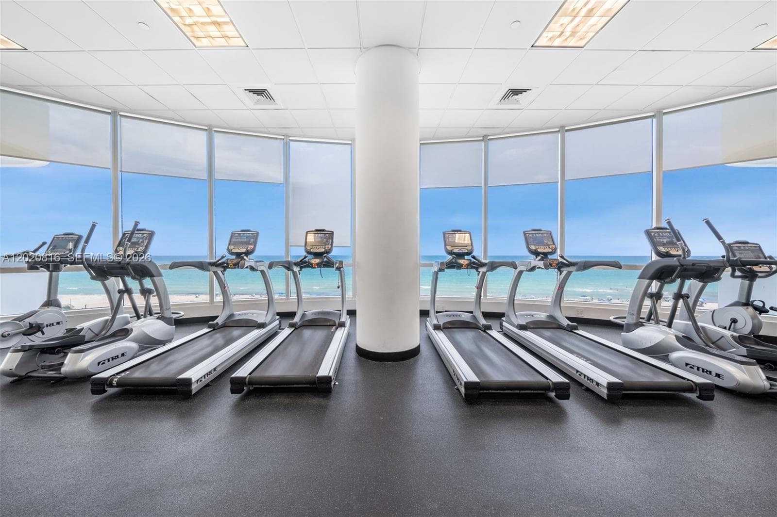 6365 Collins Ave # 1909, Miami Beach FL 33141 — 37