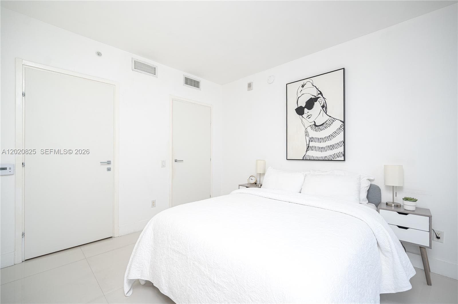 1300 Brickell Bay Dr # 1601, Miami FL 33131 — 13