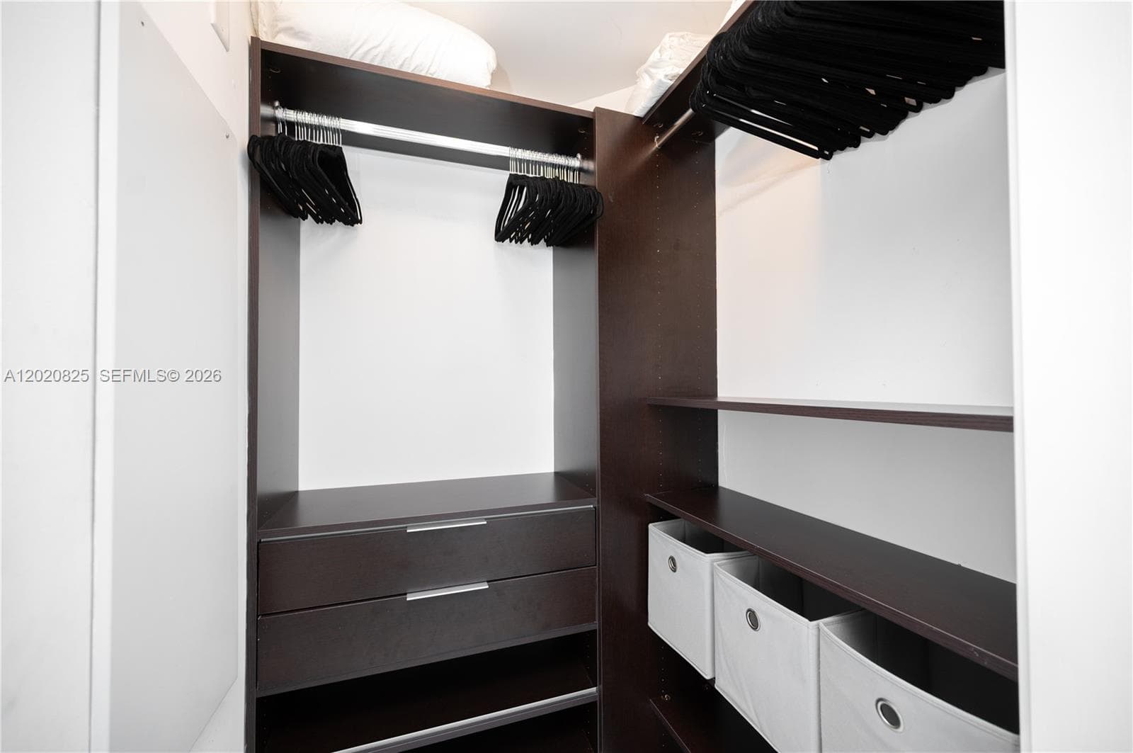 1300 Brickell Bay Dr # 1601, Miami FL 33131 — 18