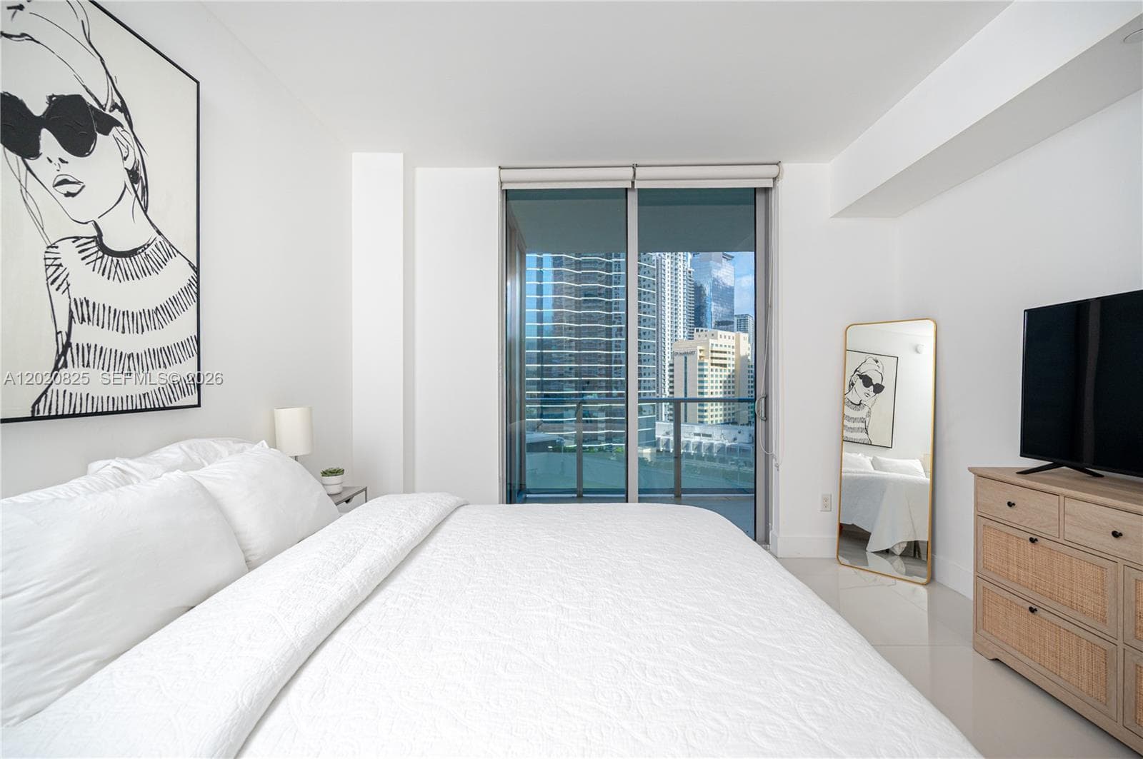 1300 Brickell Bay Dr # 1601, Miami FL 33131 — 11
