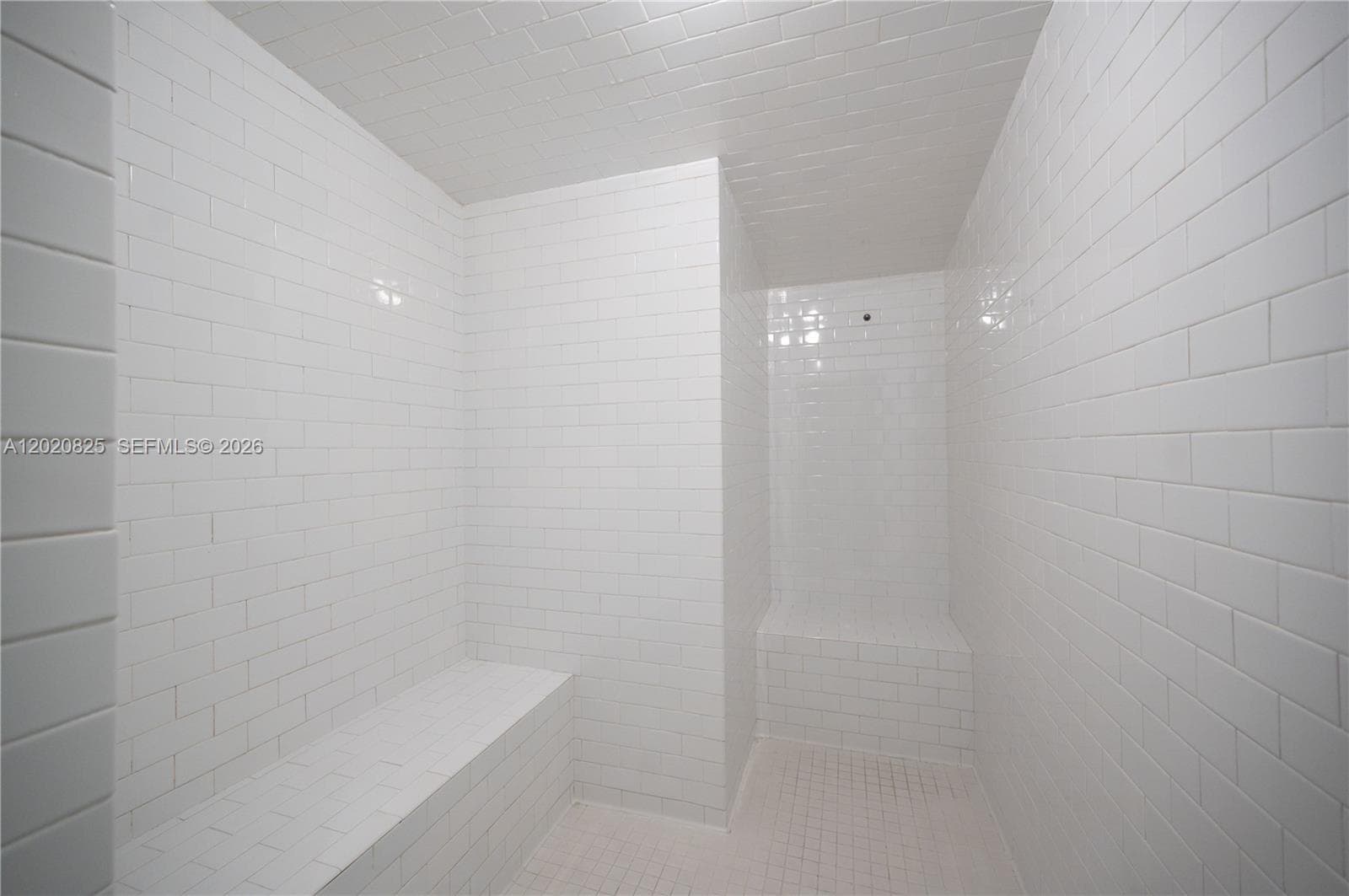 1300 Brickell Bay Dr # 1601, Miami FL 33131 — 35