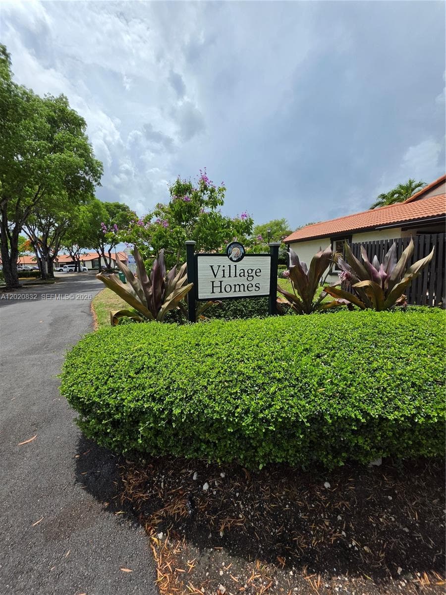 15240 SW 45th Ter # 54F, Miami FL 33185 — 3