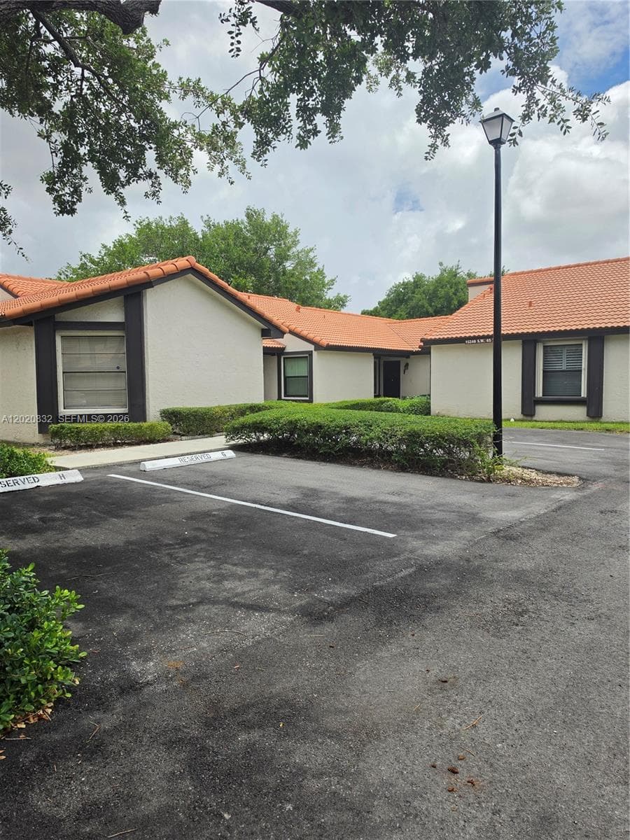 15240 SW 45th Ter # 54F, Miami FL 33185 — 1