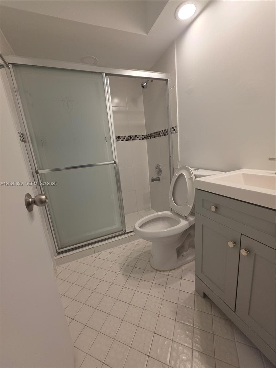 15240 SW 45th Ter # 54F, Miami FL 33185 — 24