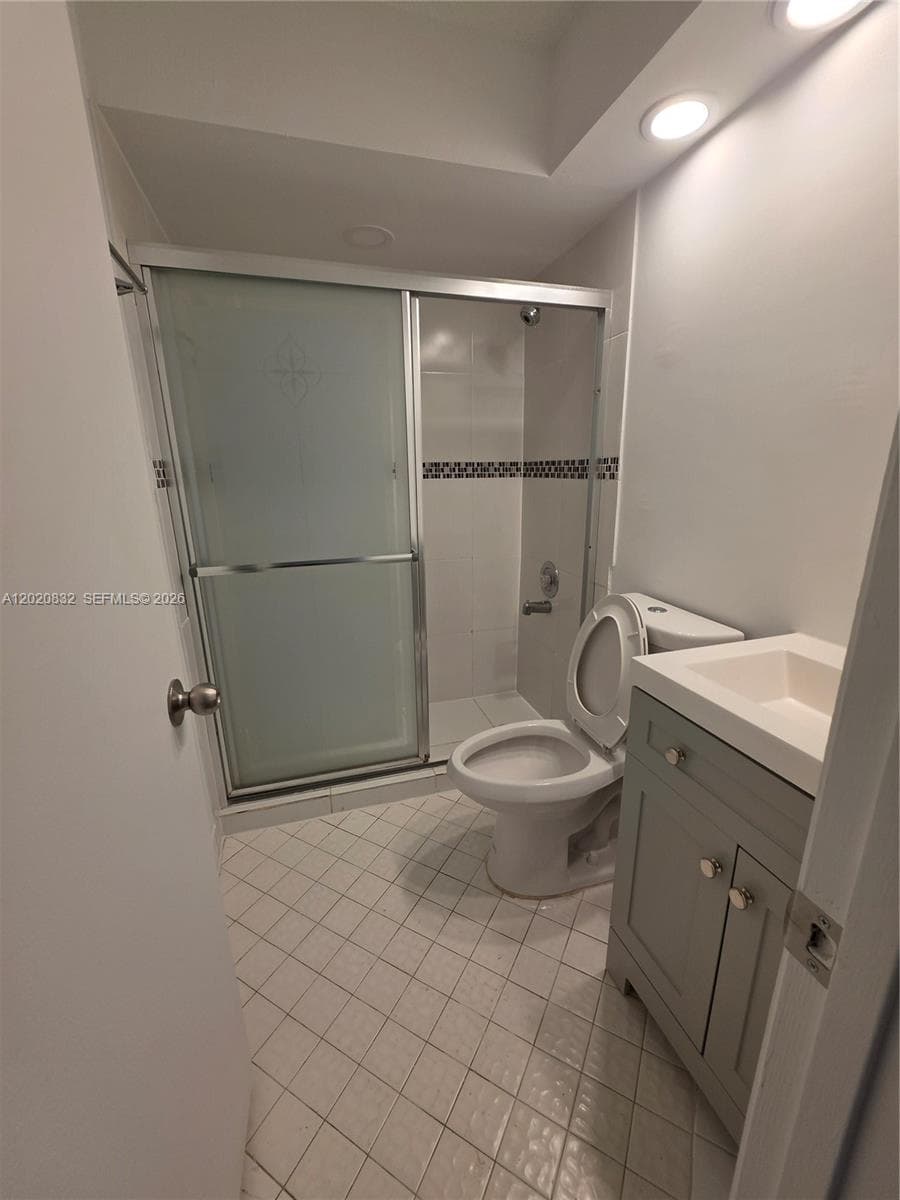 15240 SW 45th Ter # 54F, Miami FL 33185 — 19