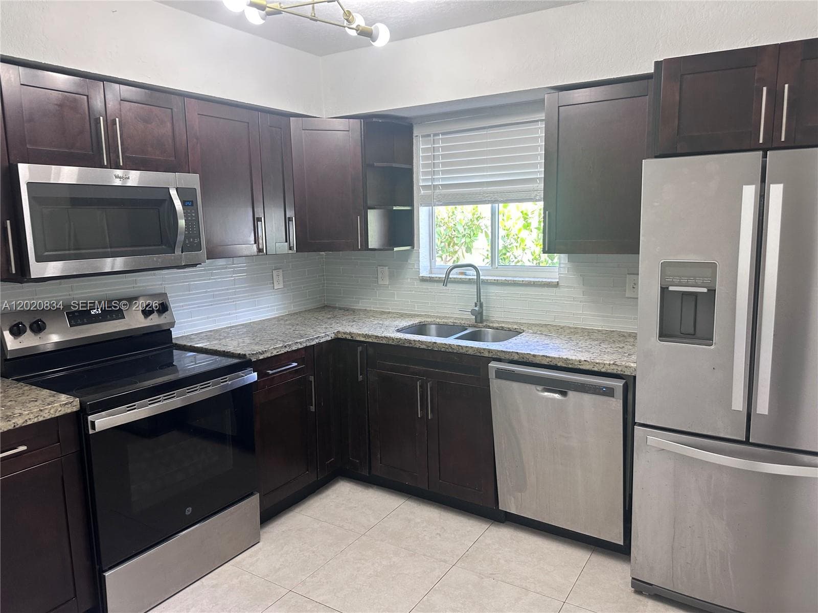 2806 SW 35th Ave # 1, Miami FL 33133 — 13