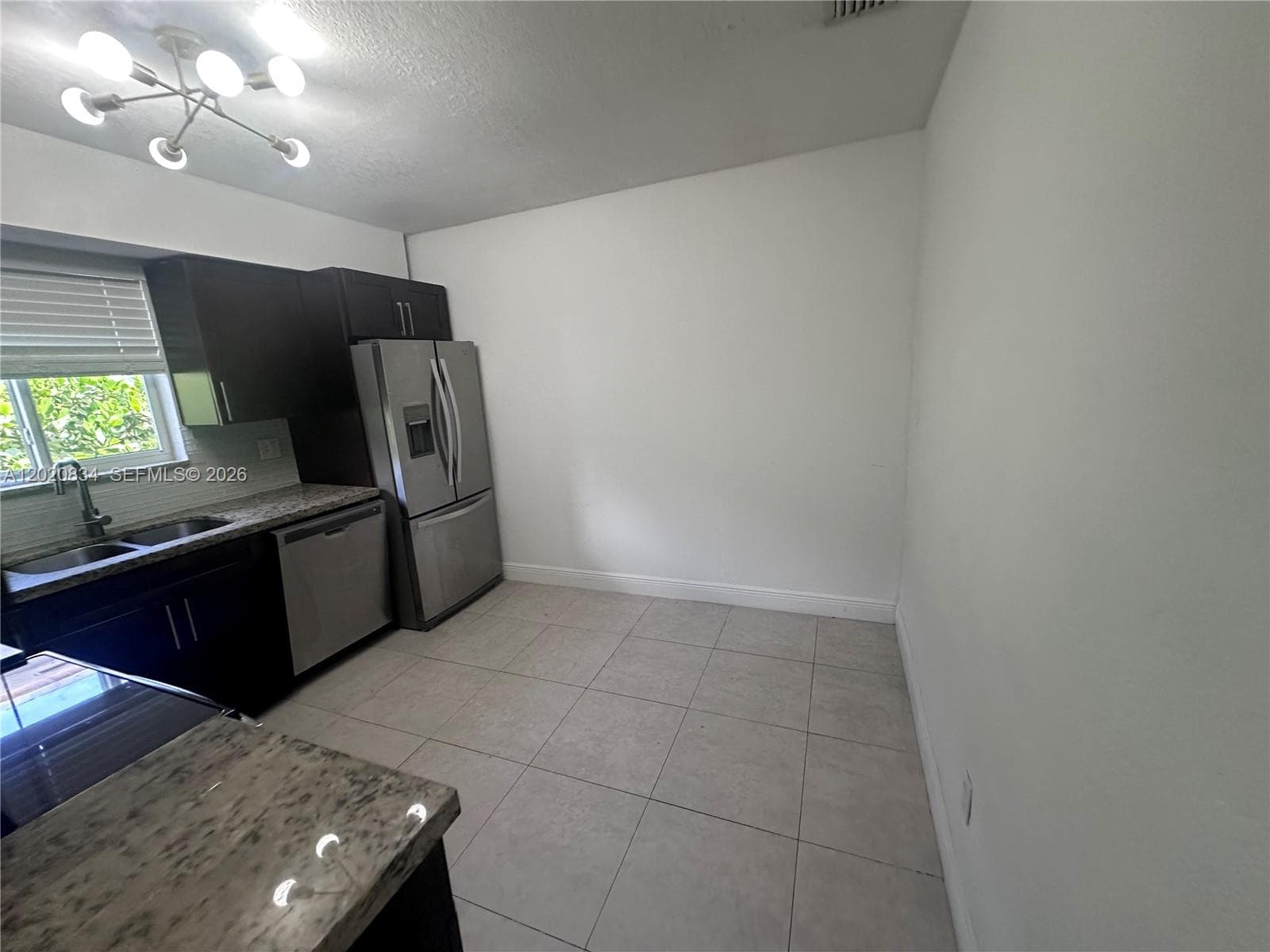 2806 SW 35th Ave # 1, Miami FL 33133 — 17