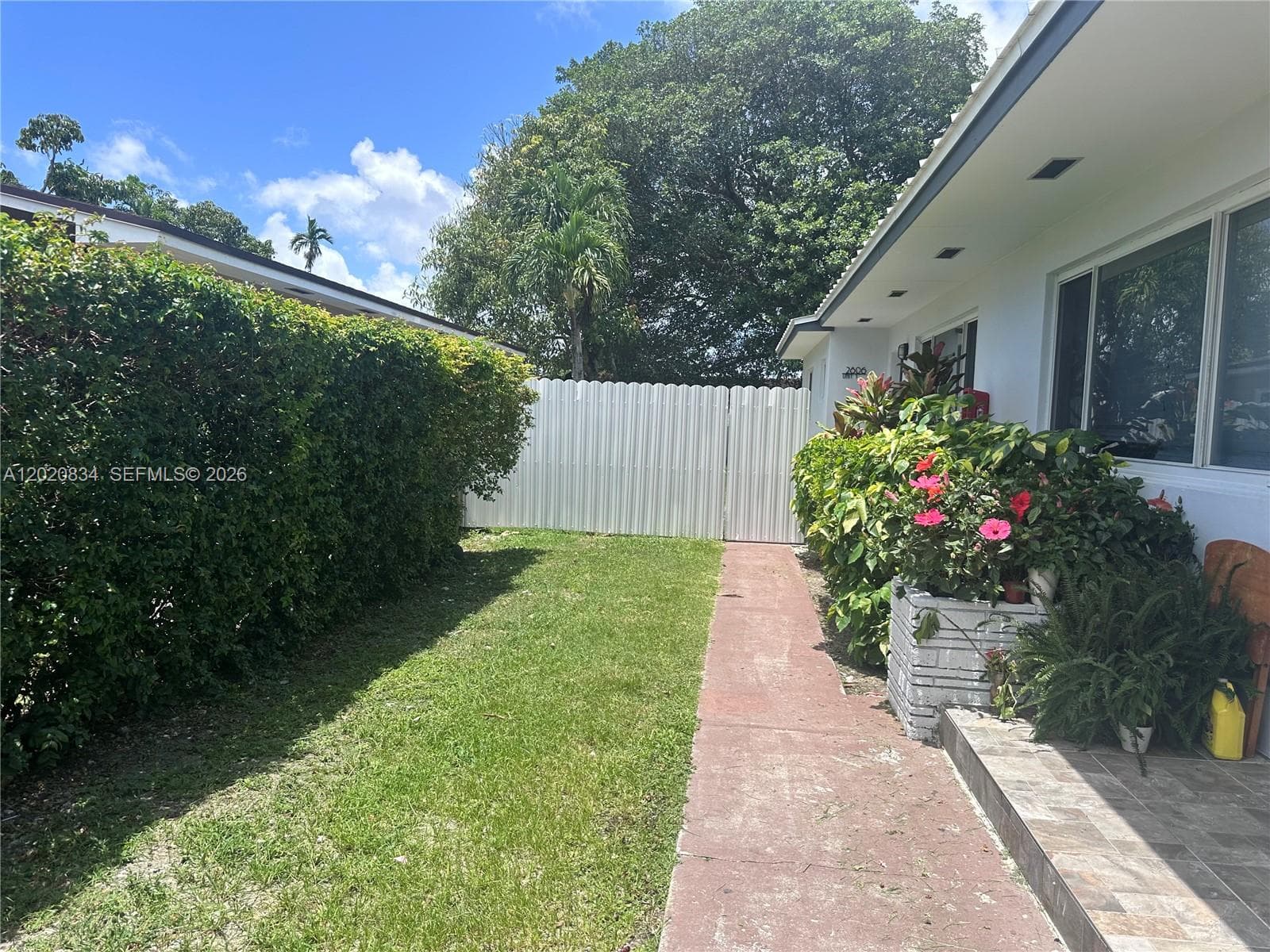 2806 SW 35th Ave # 1, Miami FL 33133 — 3