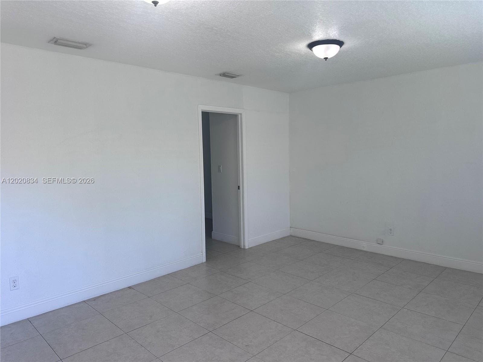 2806 SW 35th Ave # 1, Miami FL 33133 — 9
