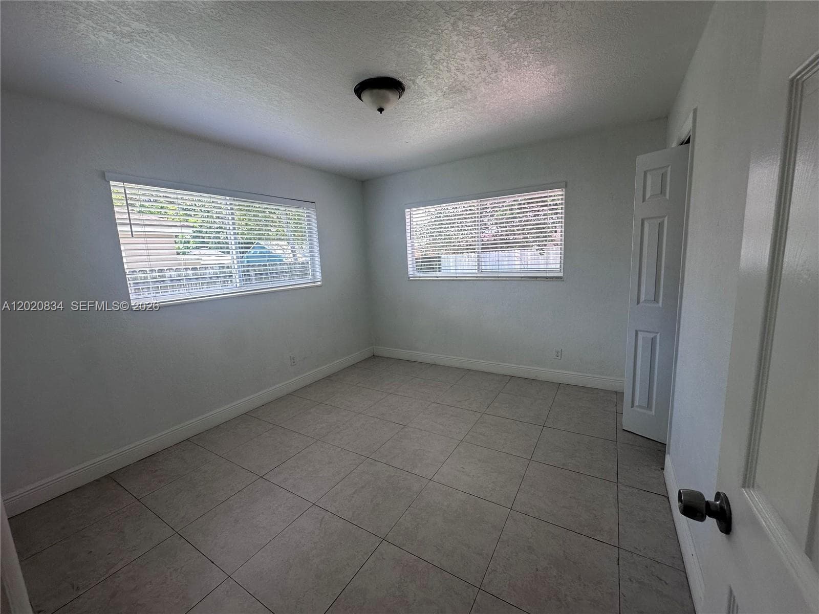 2806 SW 35th Ave # 1, Miami FL 33133 — 25