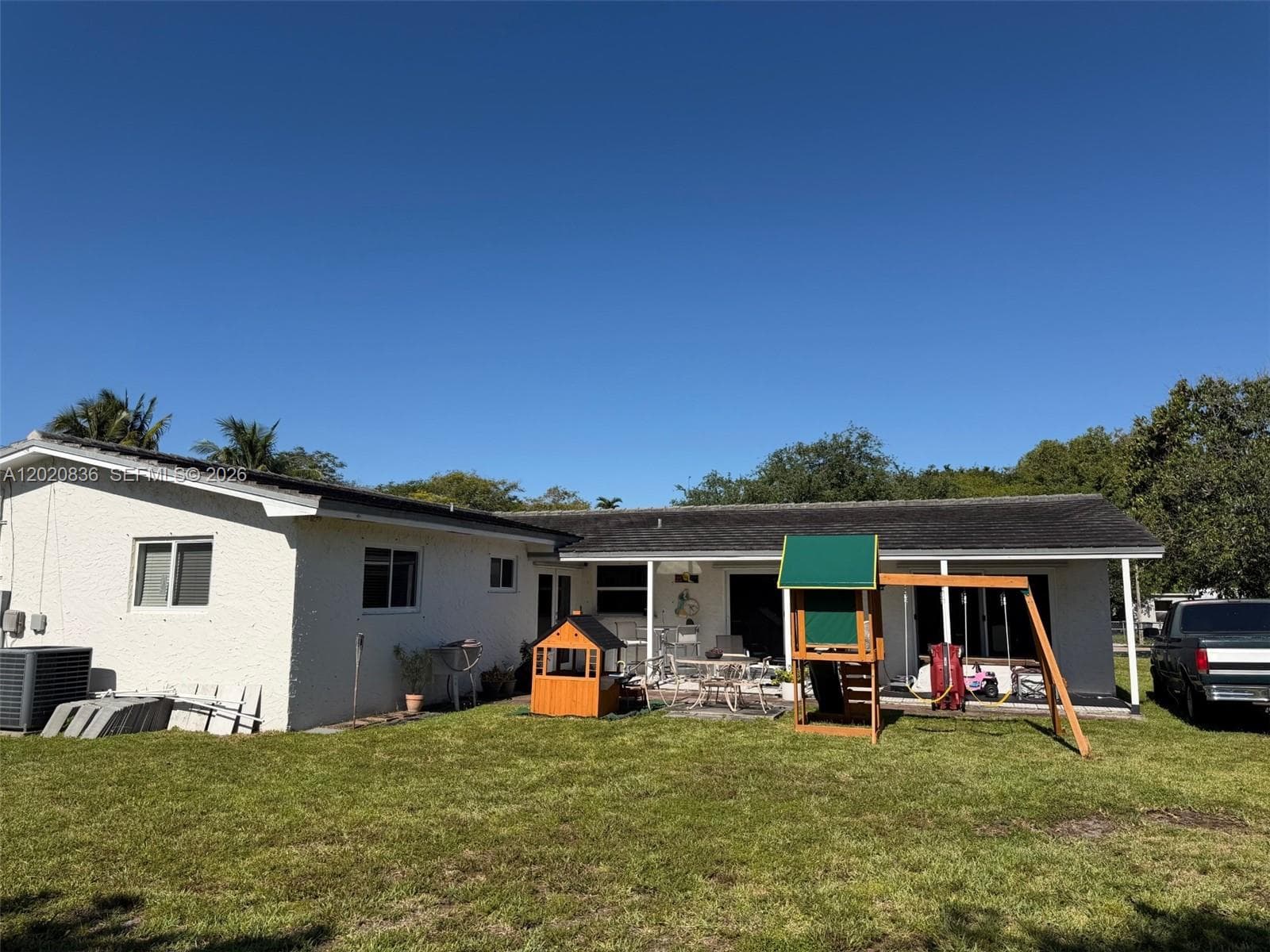13425 NW 2nd Ave, Miami FL 33168 — 4