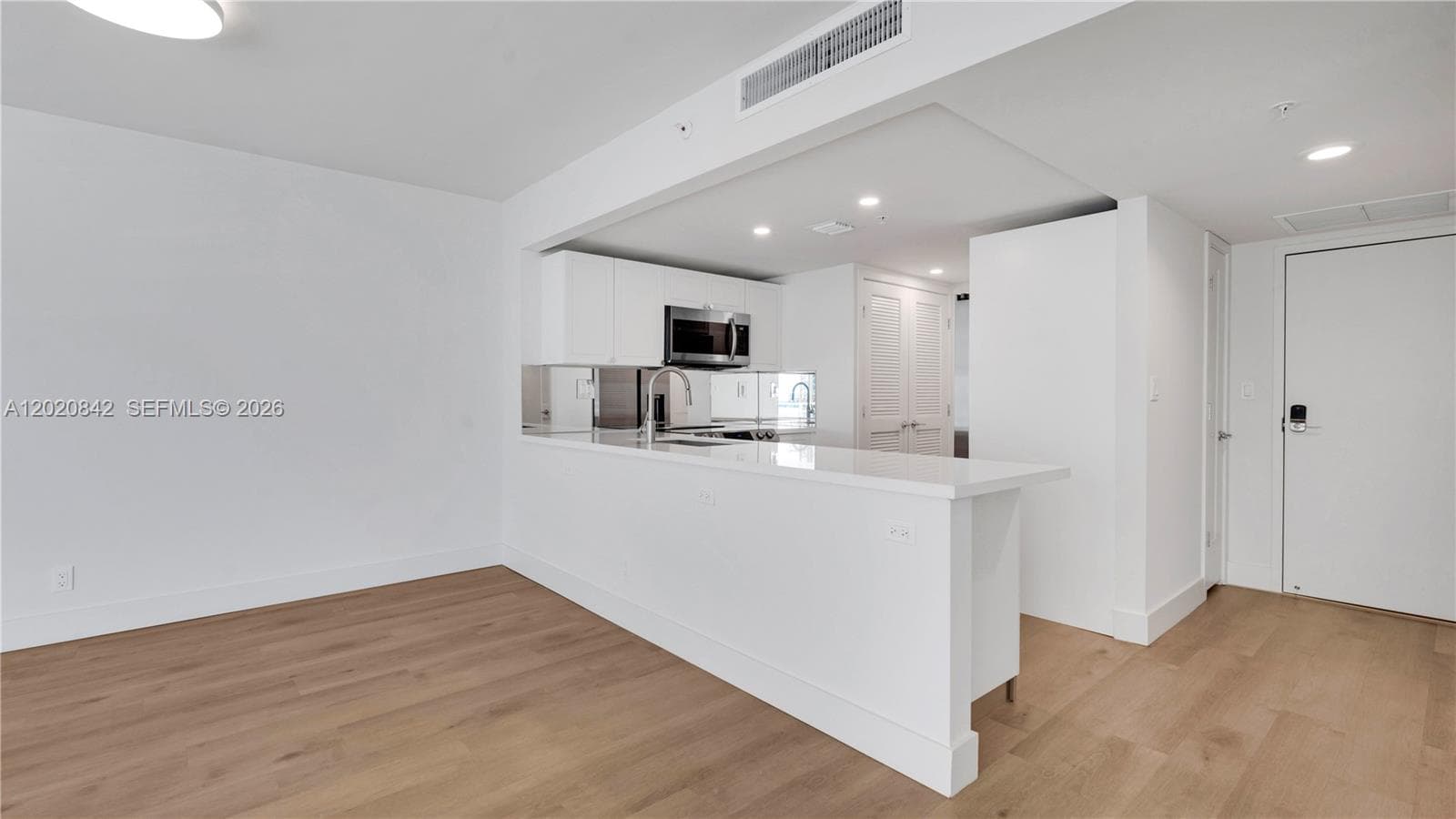 555 NE 34th St # 2709, Miami FL 33137 — 9
