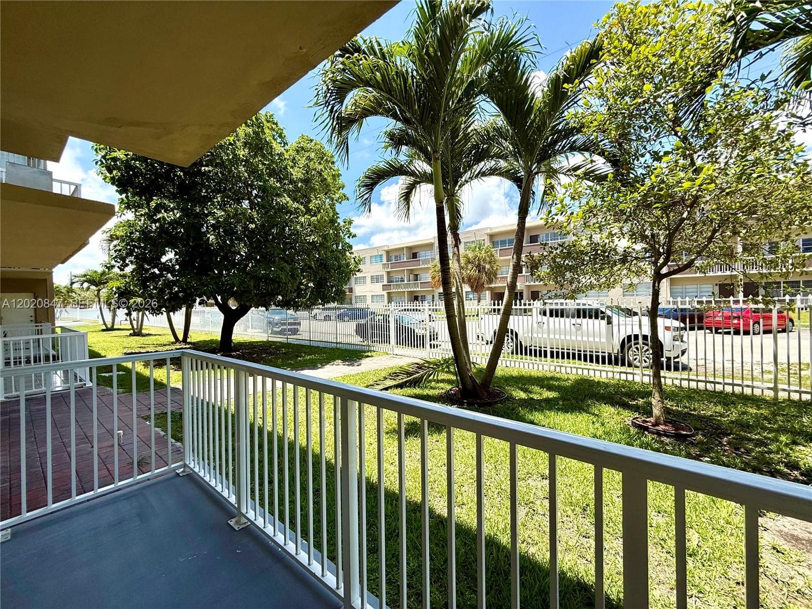 1460 NE 169th St # 108, North Miami Beach FL 33162 — 16
