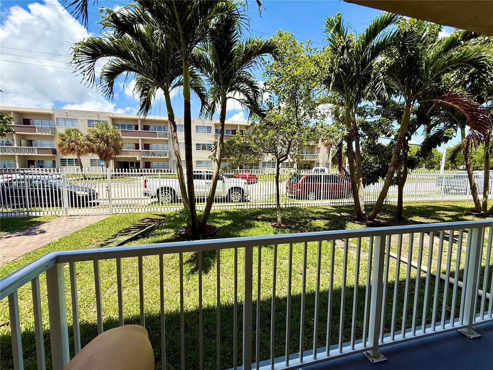 1460 NE 169th St # 108, North Miami Beach FL 33162 — 18
