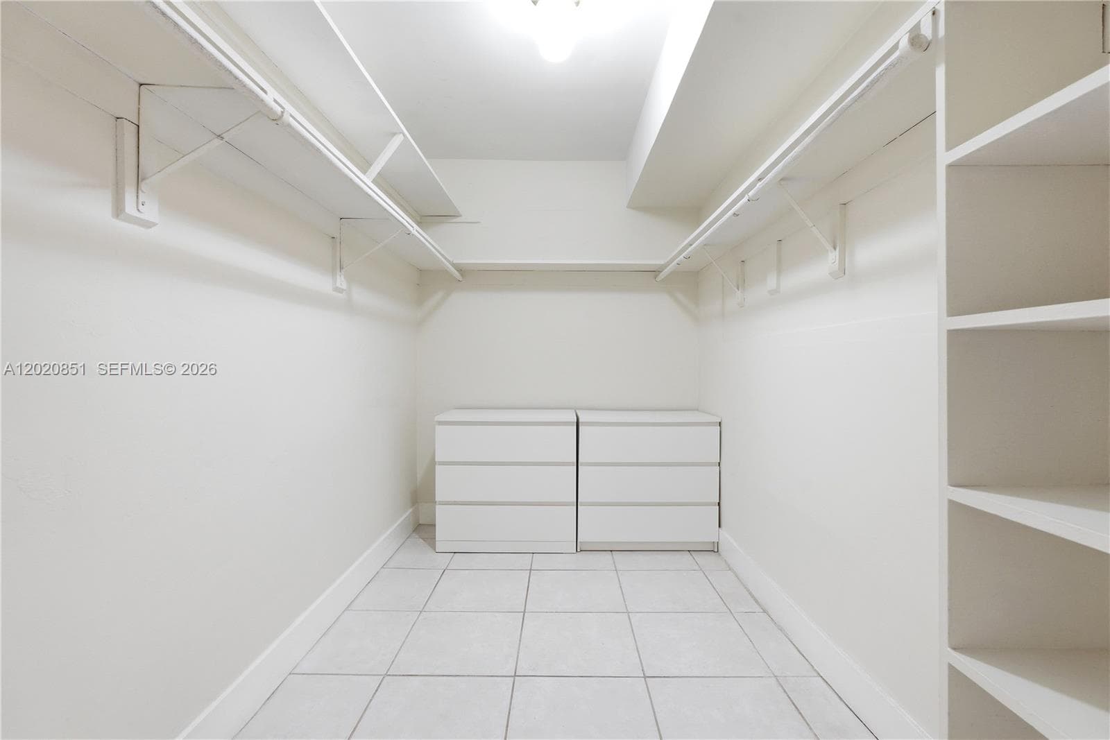 1200 Mariposa Ave # E104, Coral Gables FL 33146 — 5