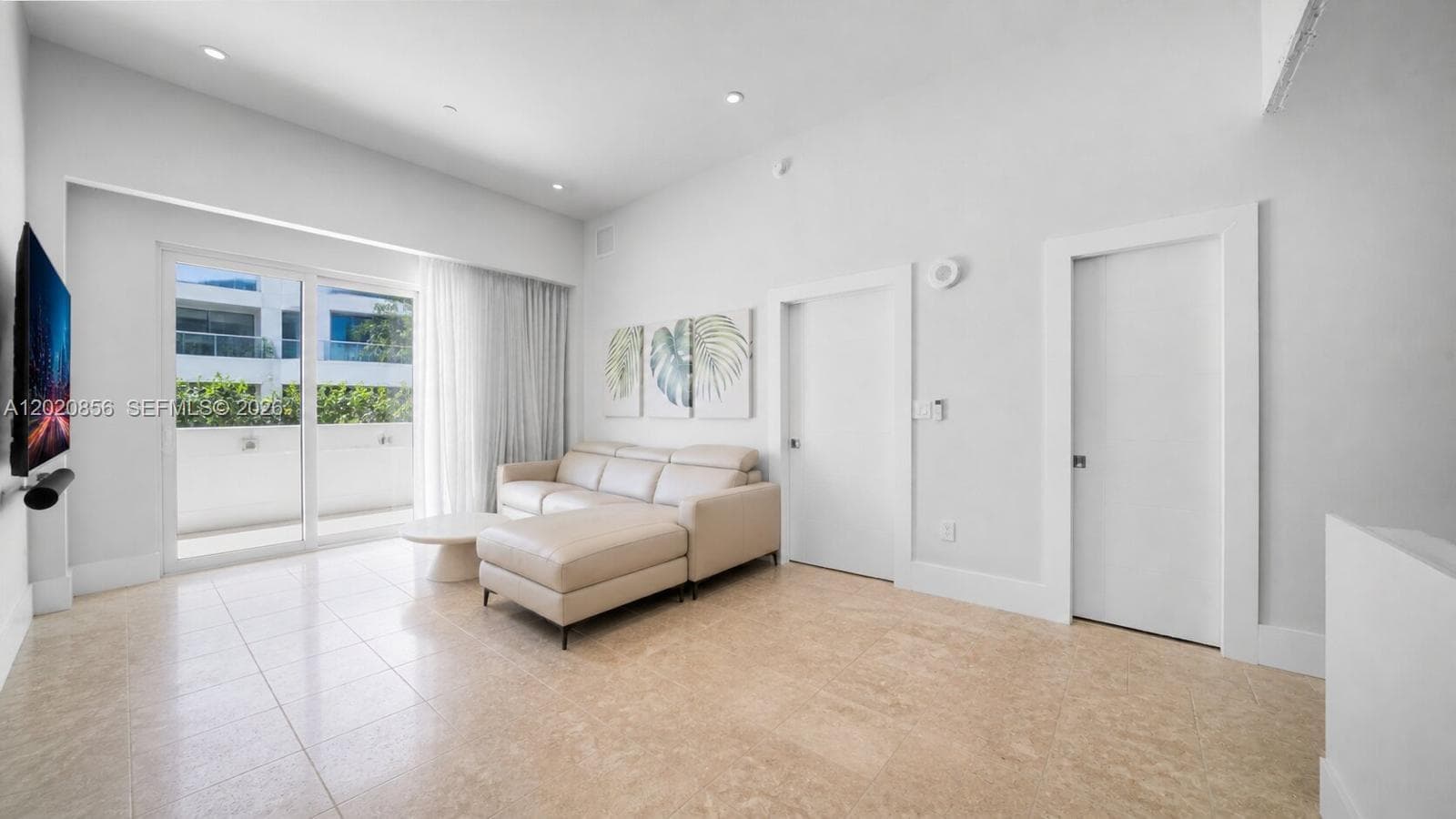 6917 Collins Ave # 107, Miami Beach FL 33141 — 6