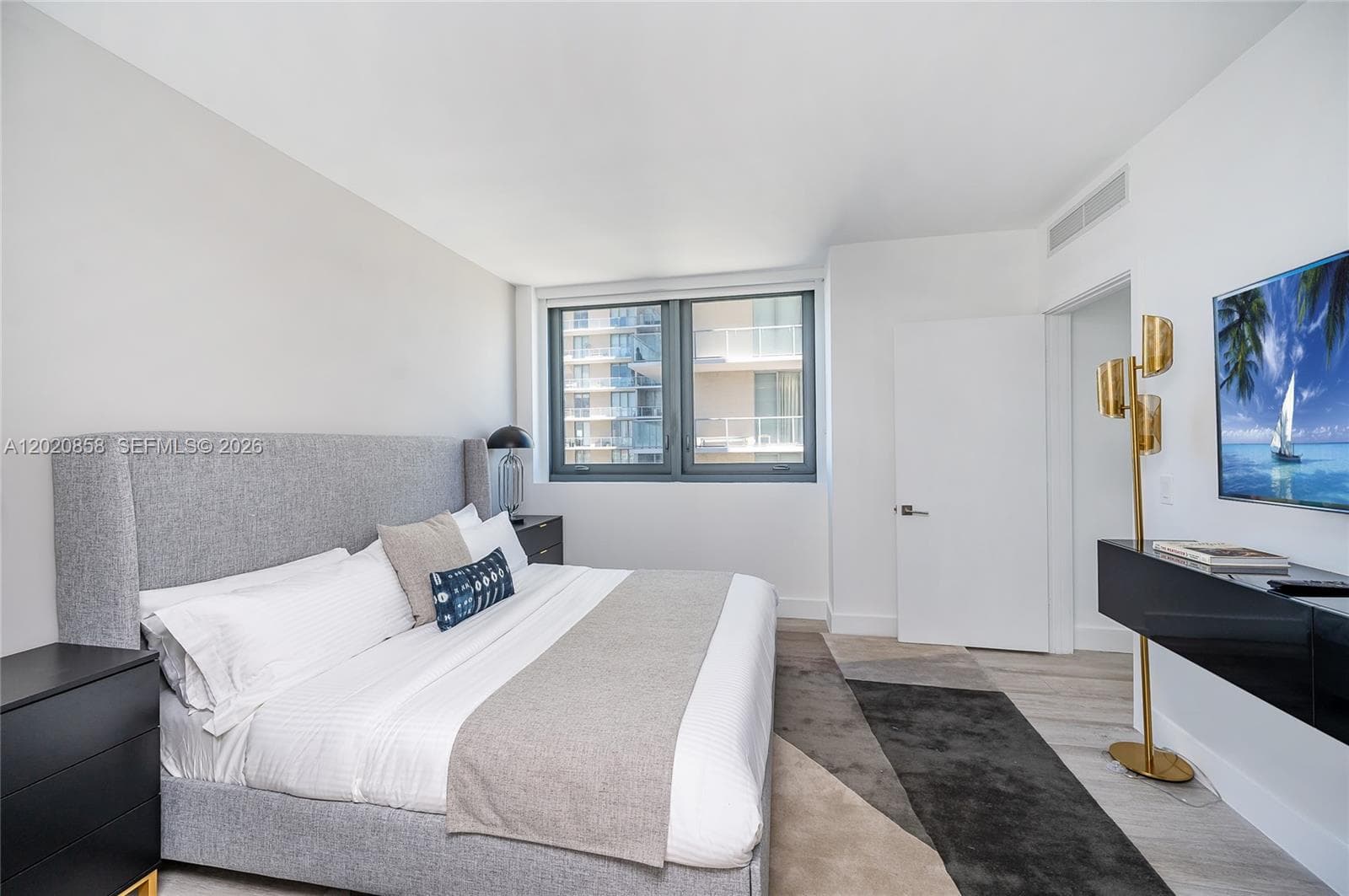 121 NE 34th St # 1408, Miami FL 33137 — 13