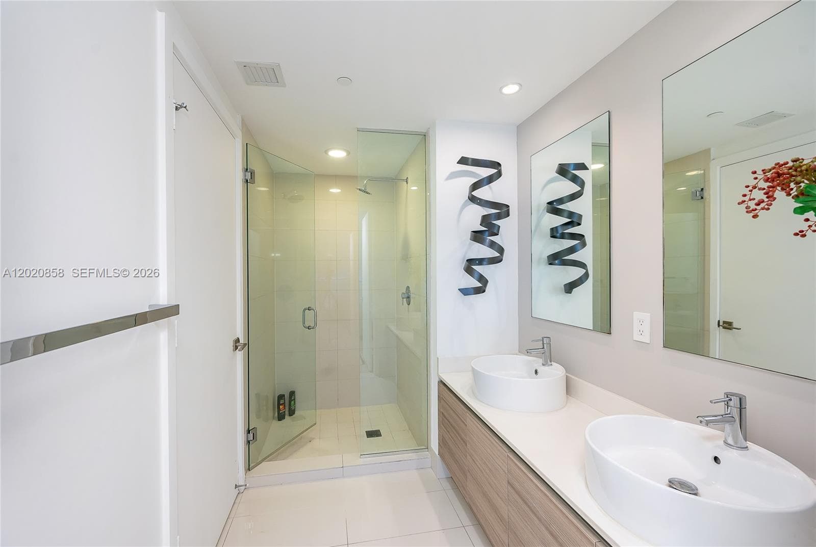 121 NE 34th St # 1408, Miami FL 33137 — 15