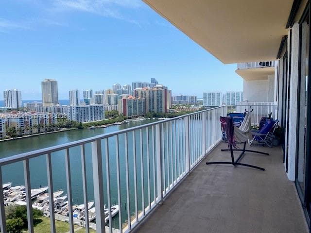 290 174th St # 2012, Sunny Isles Beach FL 33160 — 23