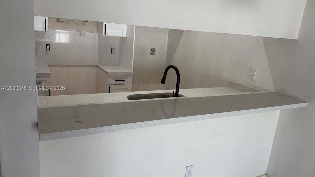 18310 Mediterranean Blvd # 24, Hialeah FL 33015 — 4