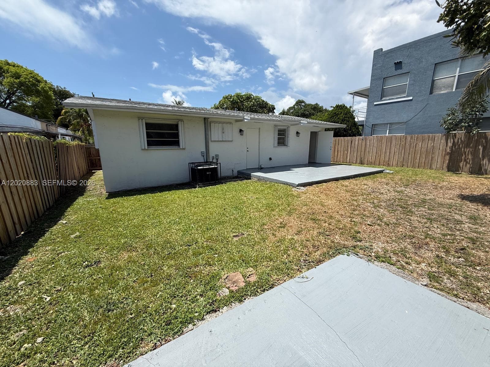 1809 NW 33rd St # 1809, Miami FL 33142 — 23