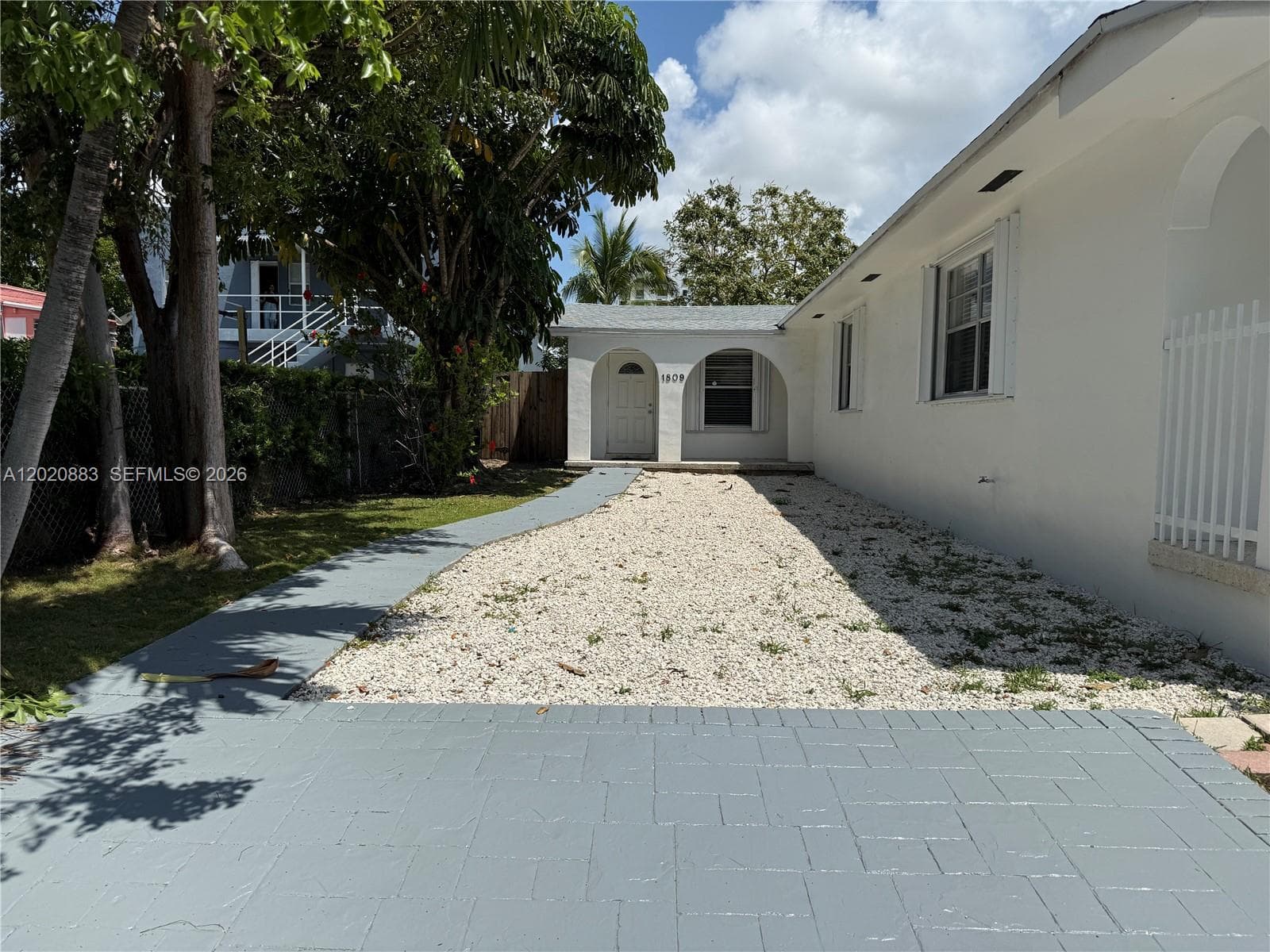 1809 NW 33rd St # 1809, Miami FL 33142 — 1