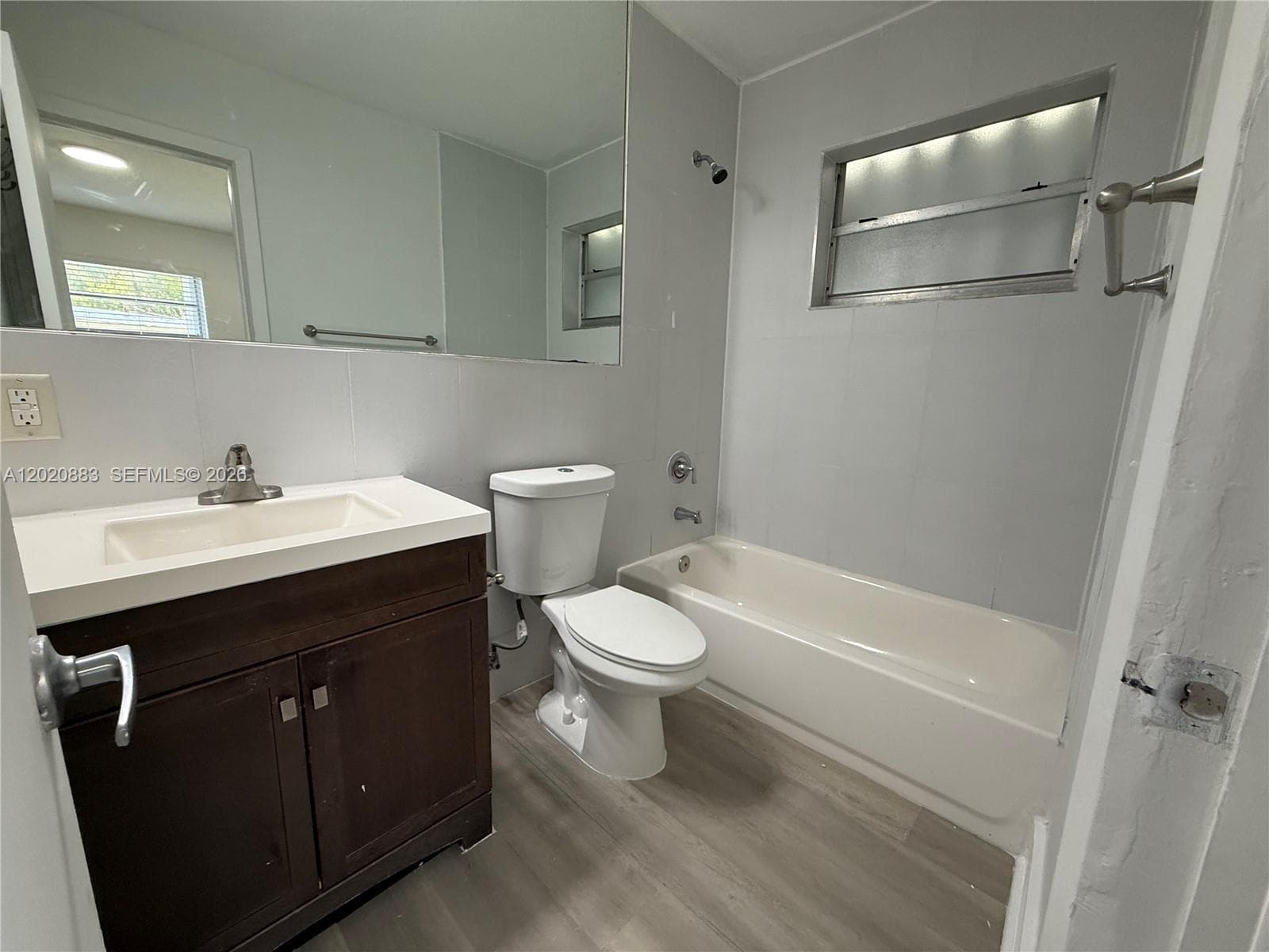 1809 NW 33rd St # 1809, Miami FL 33142 — 11