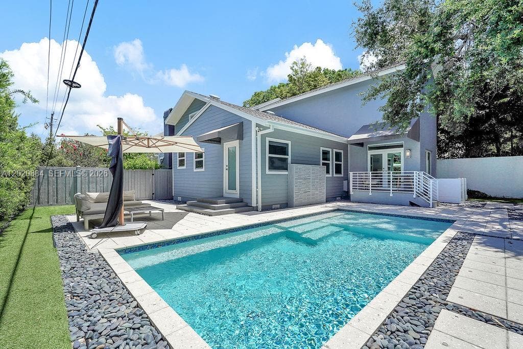 150 NE 50th Ter, Miami FL 33137 — 94