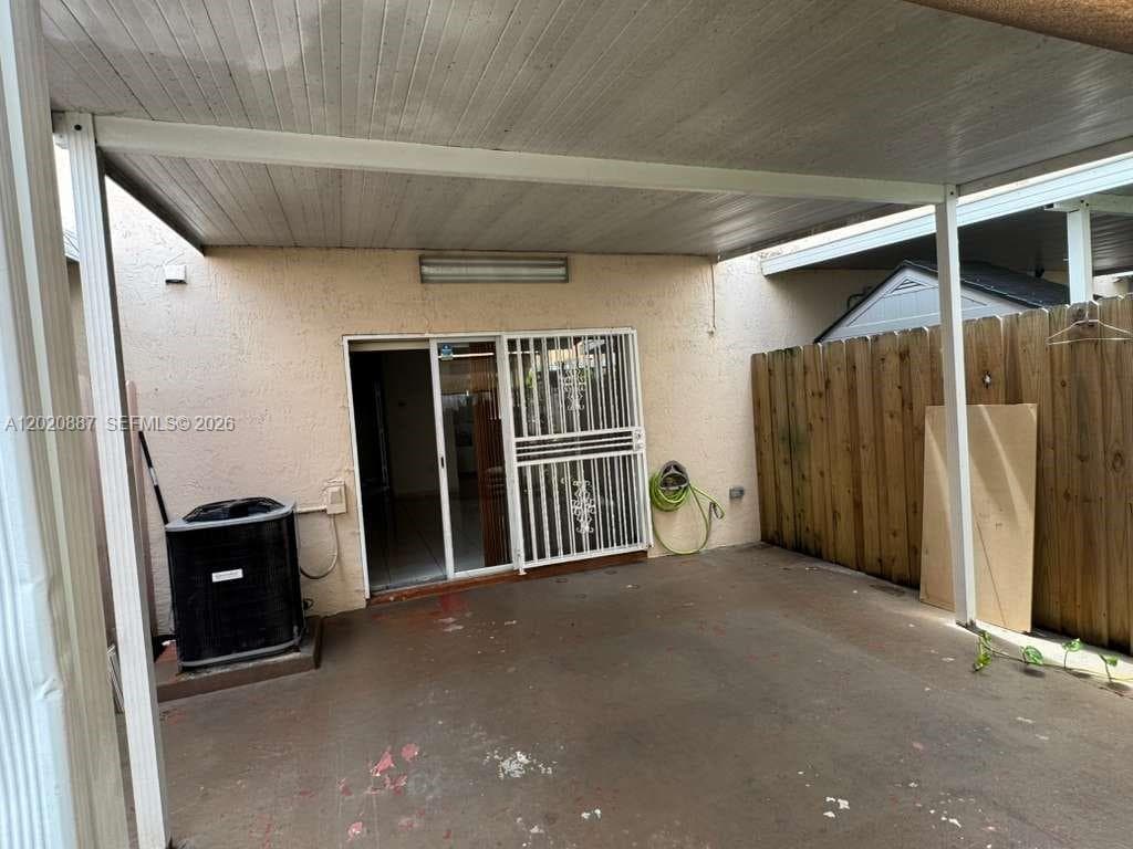 8059 NW 8th St # 4, Miami FL 33126 — 15