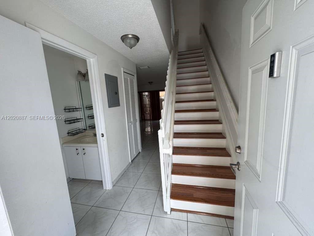 8059 NW 8th St # 4, Miami FL 33126 — 4