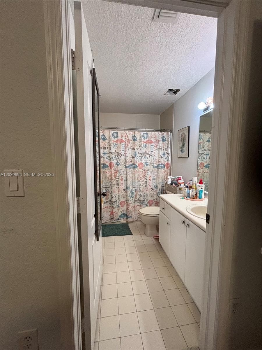 6920 NW 177th St # Q101, Hialeah FL 33015 — 18