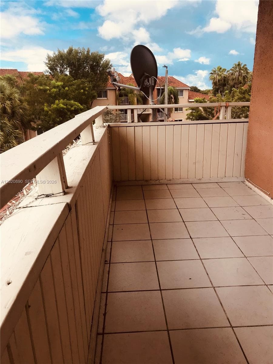 17600 NW 68th Ave # B3006, Hialeah FL 33015 — 19