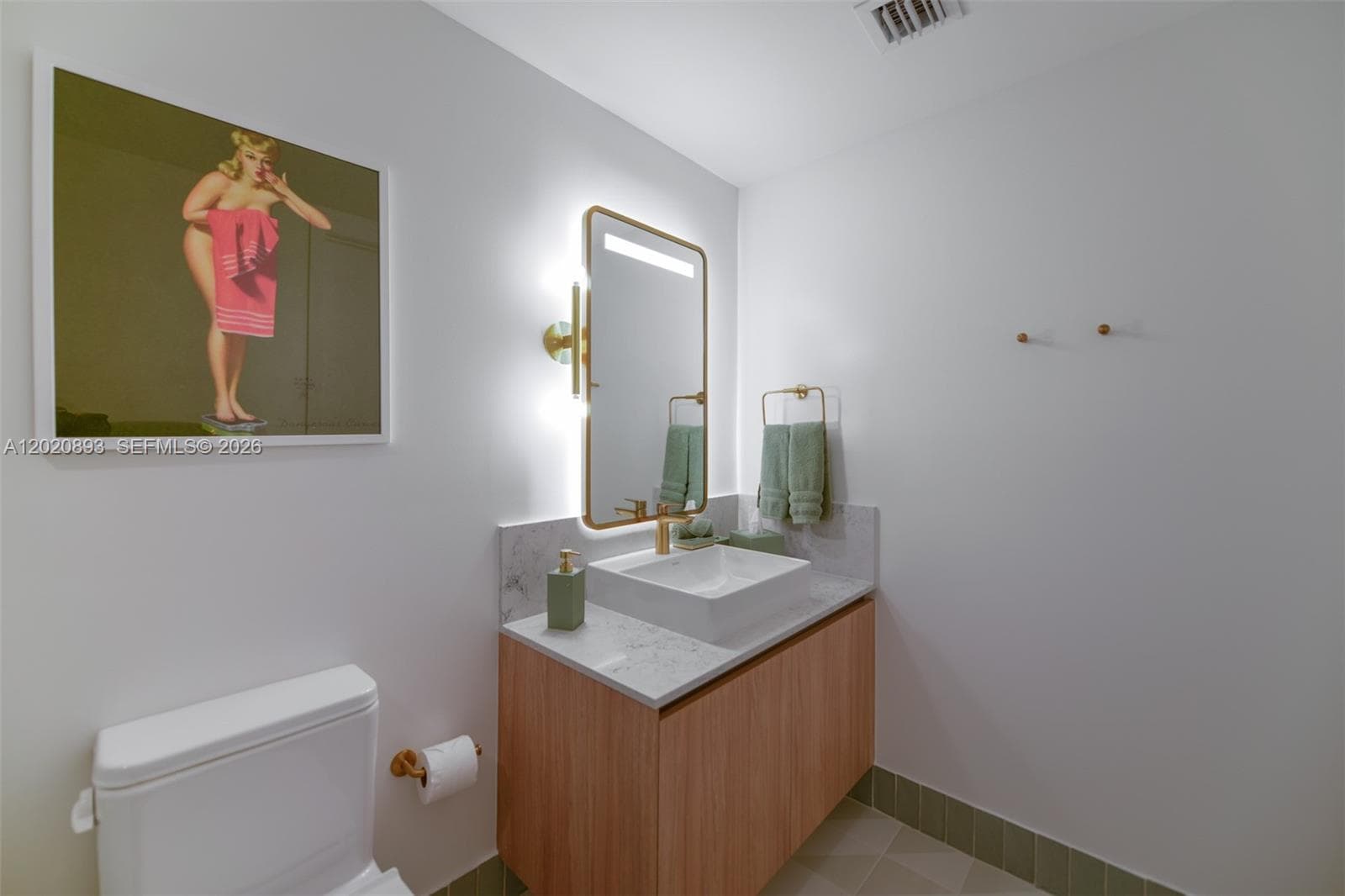 159 NE 6th St # 4601, Miami FL 33132 — 18