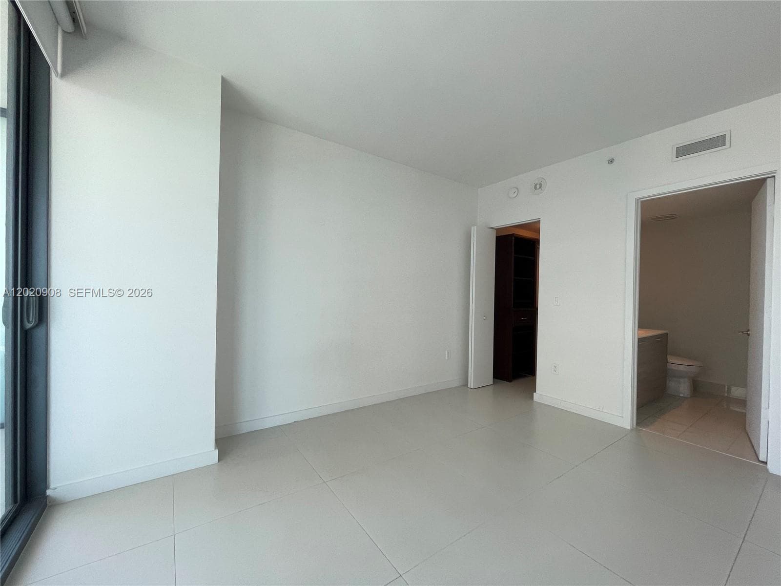 1300 S Miami # 2709, Miami FL 33130 — 17
