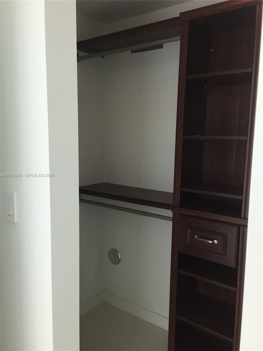 1300 S Miami # 2709, Miami FL 33130 — 20