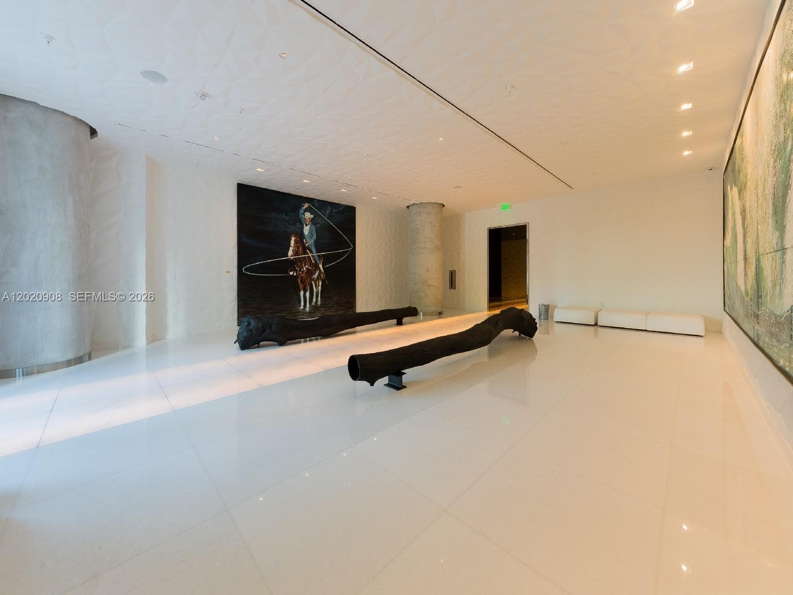 1300 S Miami # 2709, Miami FL 33130 — 25