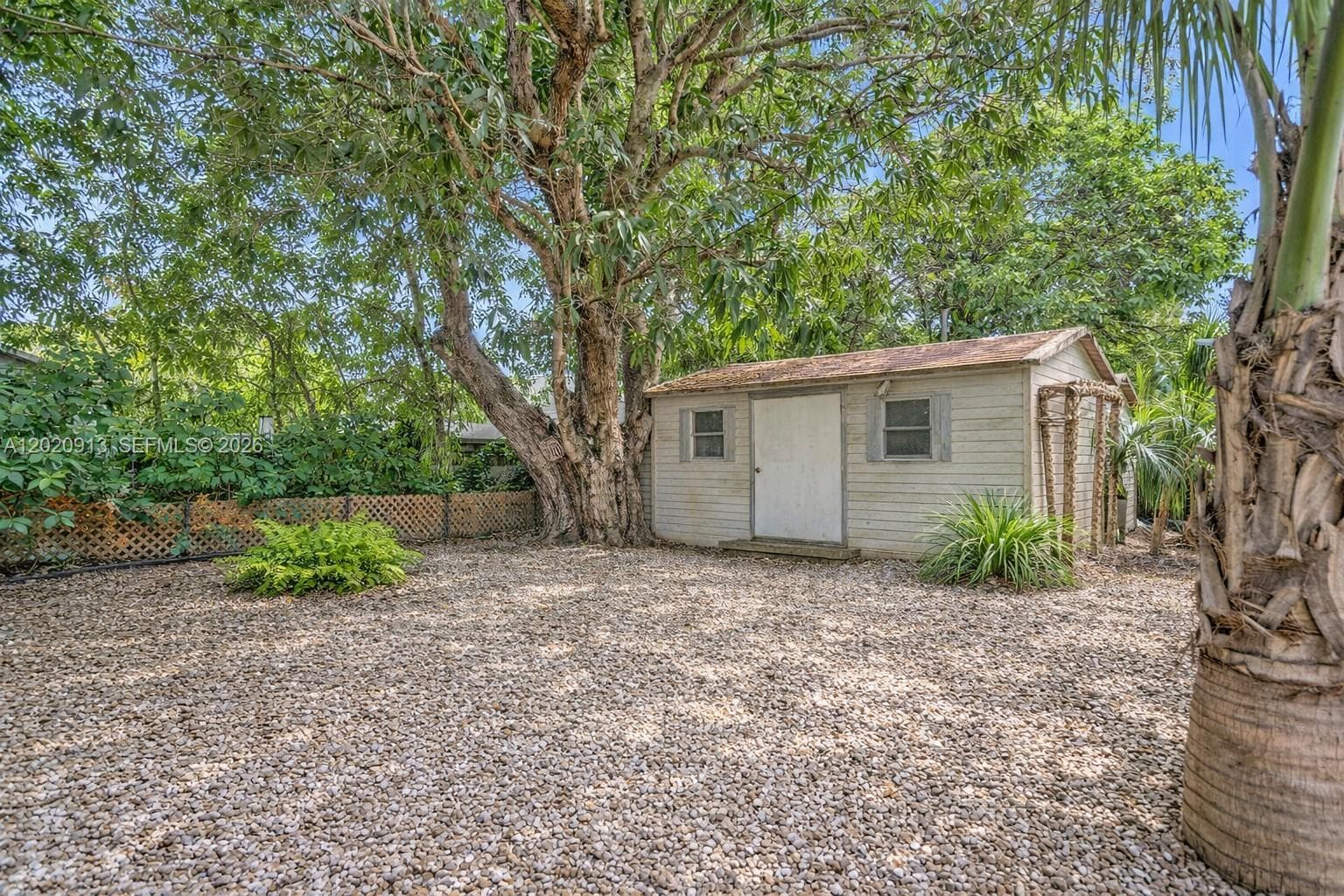 860 NE 127TH ST, North Miami FL 33161 — 27